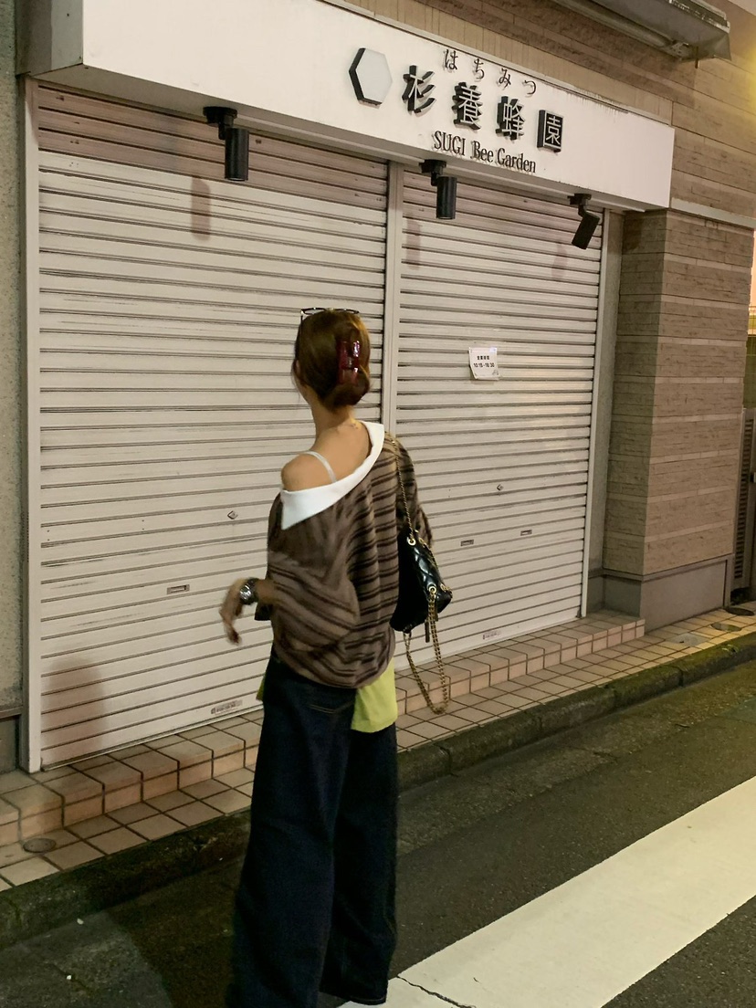REVE CITE-L東大門實拍女裝新品休閑時尚推薦真品衛衣運動REVE CITE-L衛衣