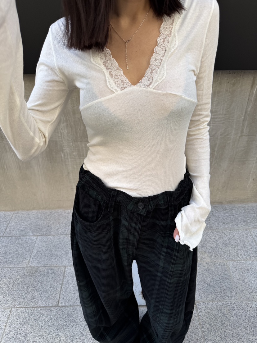 FRANC—L東大門代購女士新品人氣真品推薦休閑長袖T恤蕾絲FRANC長袖T恤圖色2