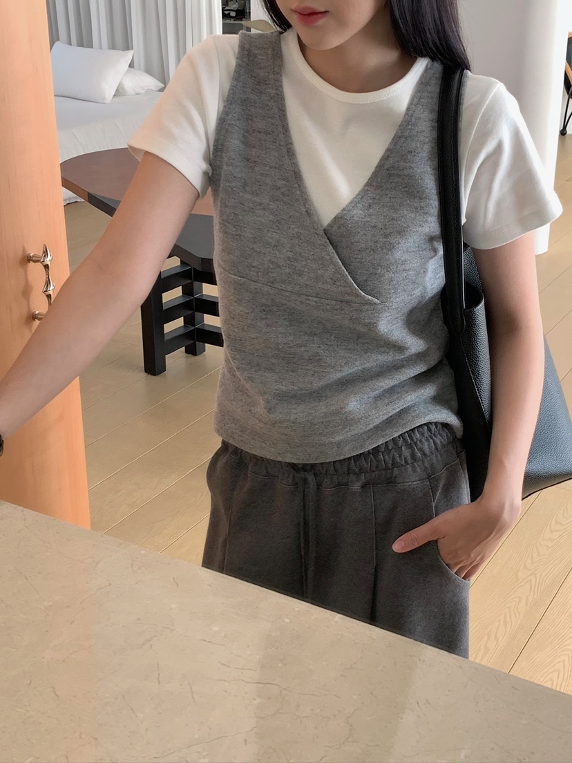 BLEECKER韓國直郵女士新款時尚人氣熱賣休閑推薦吊帶背心BLEECKER吊帶/背心