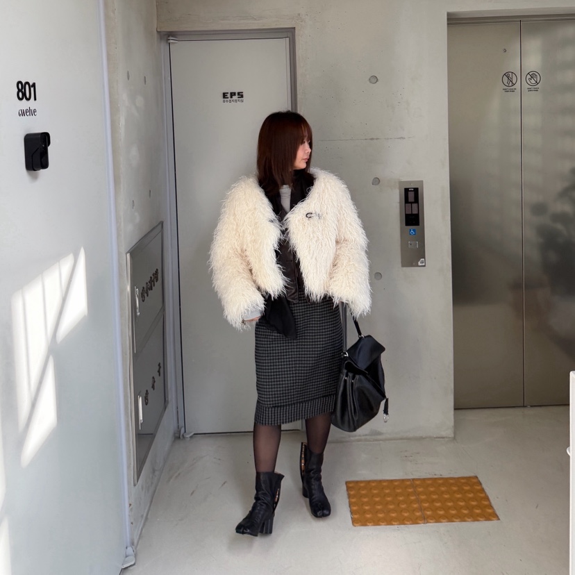 OLI EDIT東大門直郵女裝新品推薦真品短款大衣不含內搭開衫OLI EDIT短款大衣