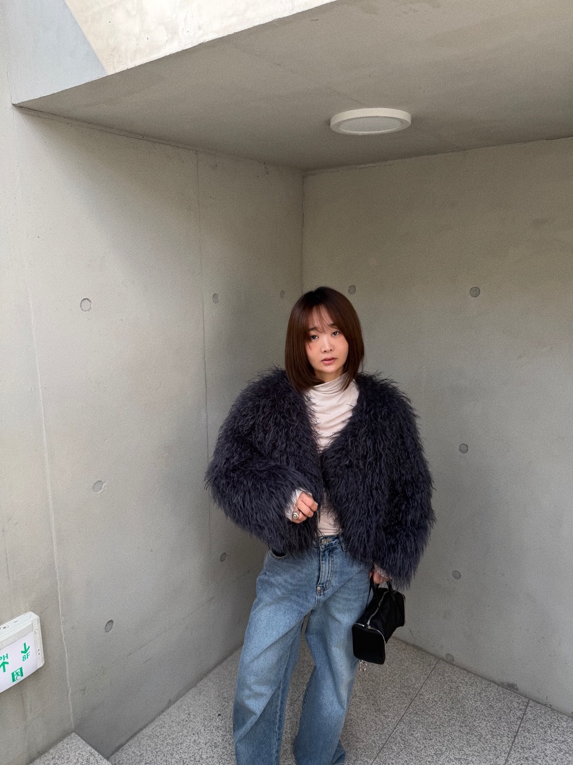 OLI EDIT東大門直郵女裝新品推薦真品短款大衣不含內搭開衫OLI EDIT短款大衣圖色2