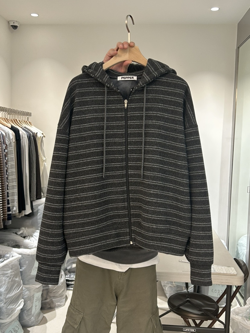 PEPPER-L東大門實拍女裝新品休閑真品時尚衛衣連帽衫條紋PEPPER衛衣圖色2