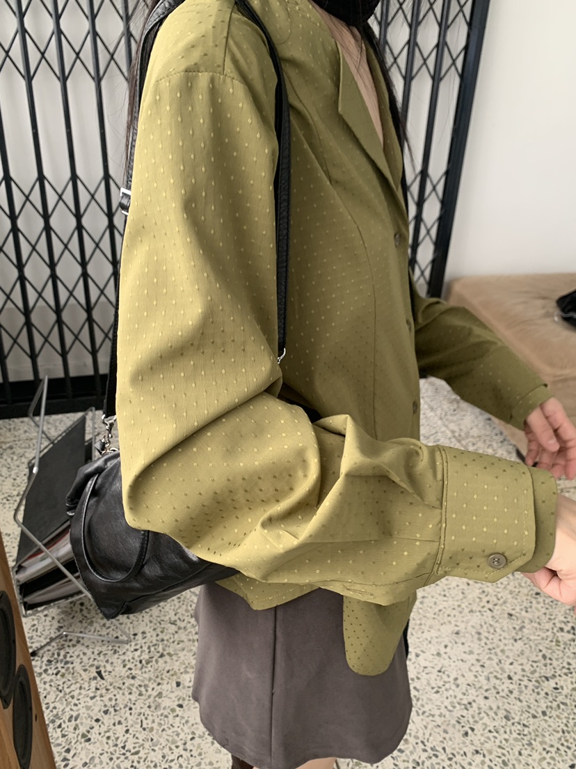 LOGARDEN東大門實拍女裝新款推薦休閑時尚真品襯衫蕾絲衫LO GARDEN襯衫/蕾絲衫