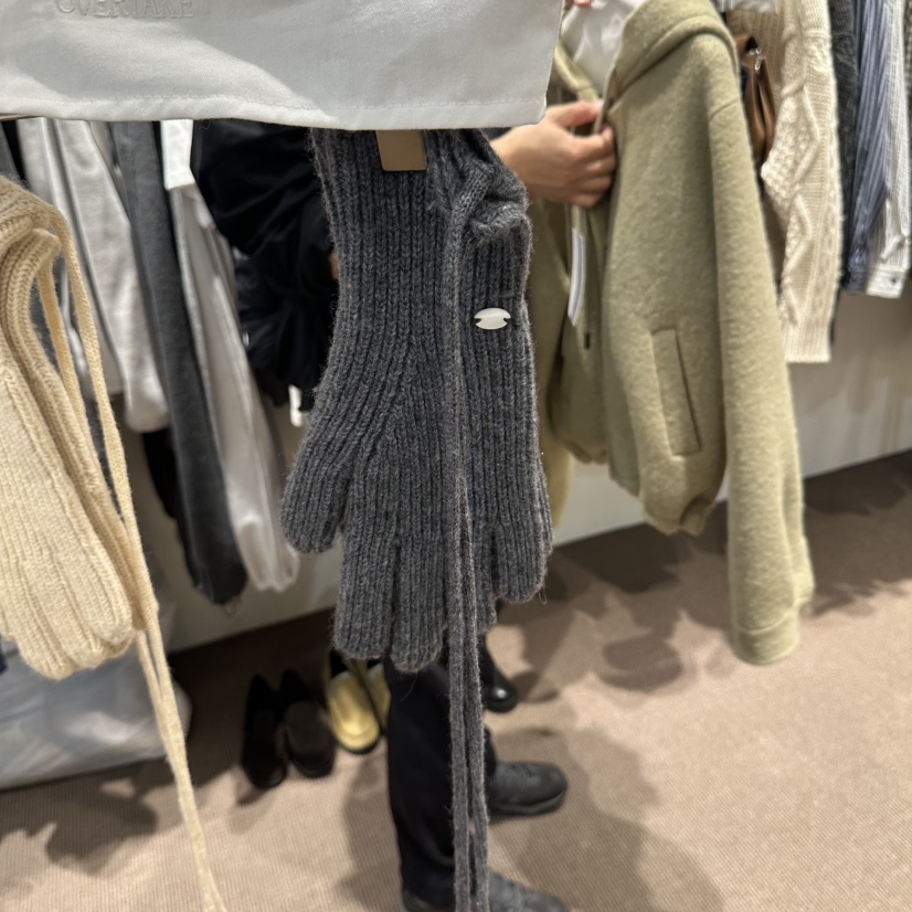 OVERTAKE東大門實拍女士新款人氣熱賣時尚推薦真品休閑手套OVERTAKE手套圖色2