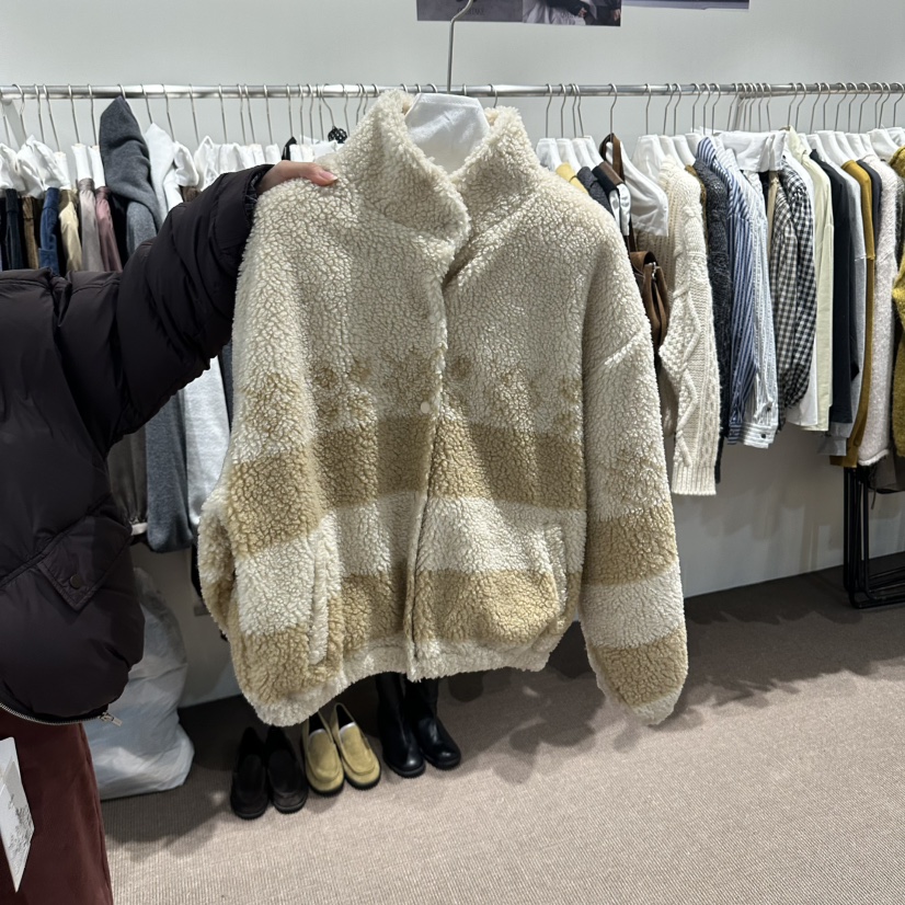 OVERTAKE韓國直郵女裝新款推薦時尚休閑熱賣真品人氣夾克OVERTAKE夾克圖色1