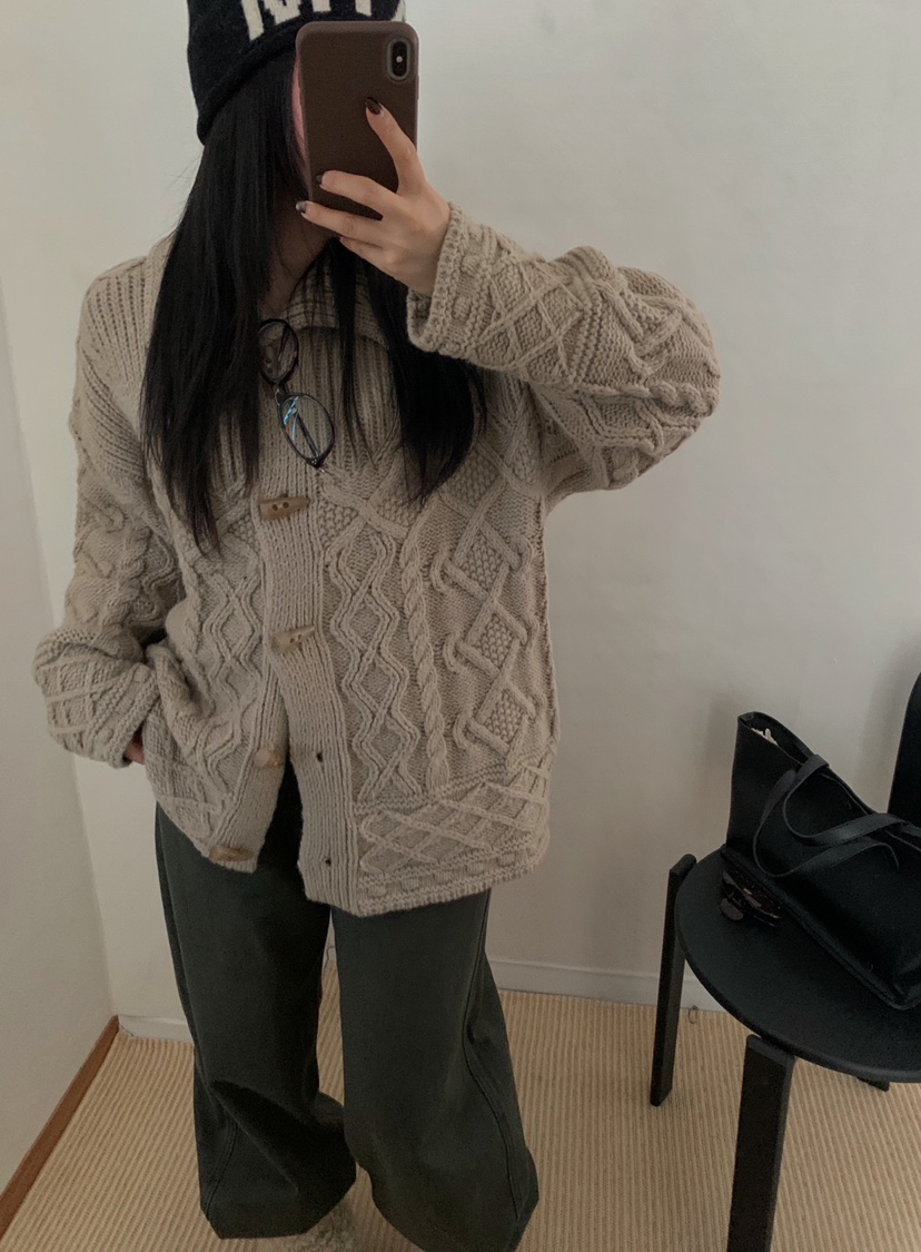 TWENTY FOUR SEVEN24-7東大門直郵女士新品真品毛衣開衫TEWNTY FOUR SEVEN24-7毛衣