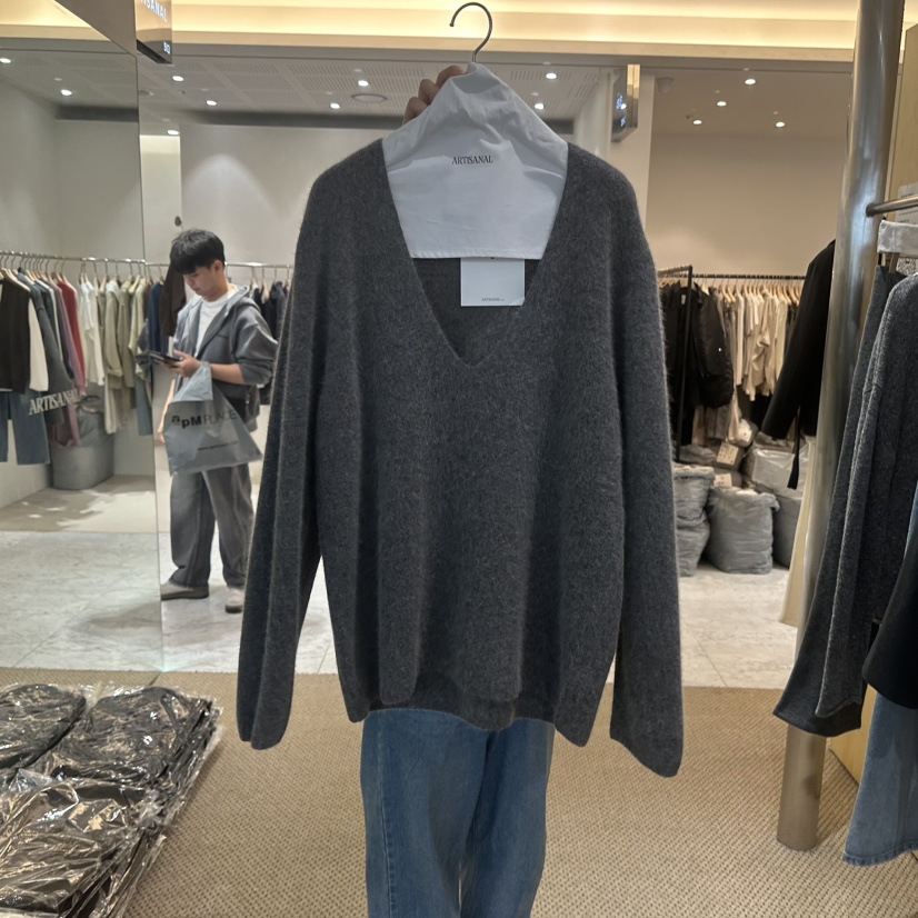 ARTISANAL韓國直郵女裝新款真品人氣熱賣毛衣V領口深V領狐貍ARTISANAL毛衣圖色3灰色