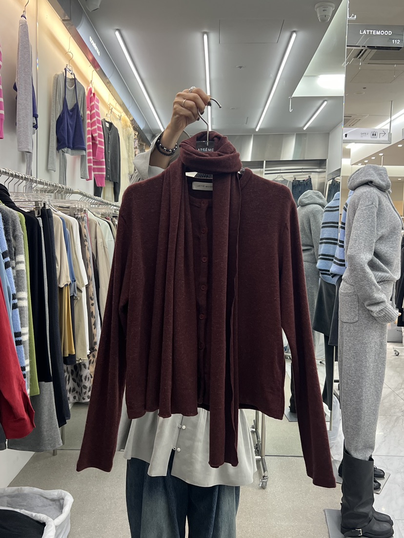 LATTEMOOD韓國直郵女士新品真品時尚推薦人氣開衫含圍巾開衫LATTEMOOD開衫圖色2