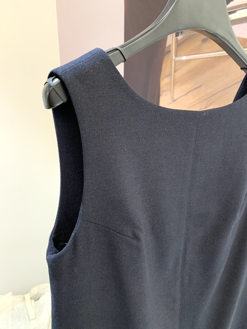 SOFTNESS東大門直郵女裝新品人氣時尚推薦熱賣連衣裙絲絨Softness/Cosmic連衣裙