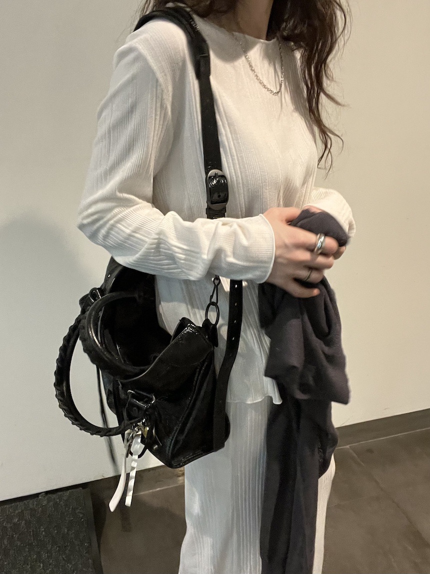 PLANTS ON GRAY東大門直郵女士新款熱賣真品推薦休閑套裝PLANTS ON GRAY套裝