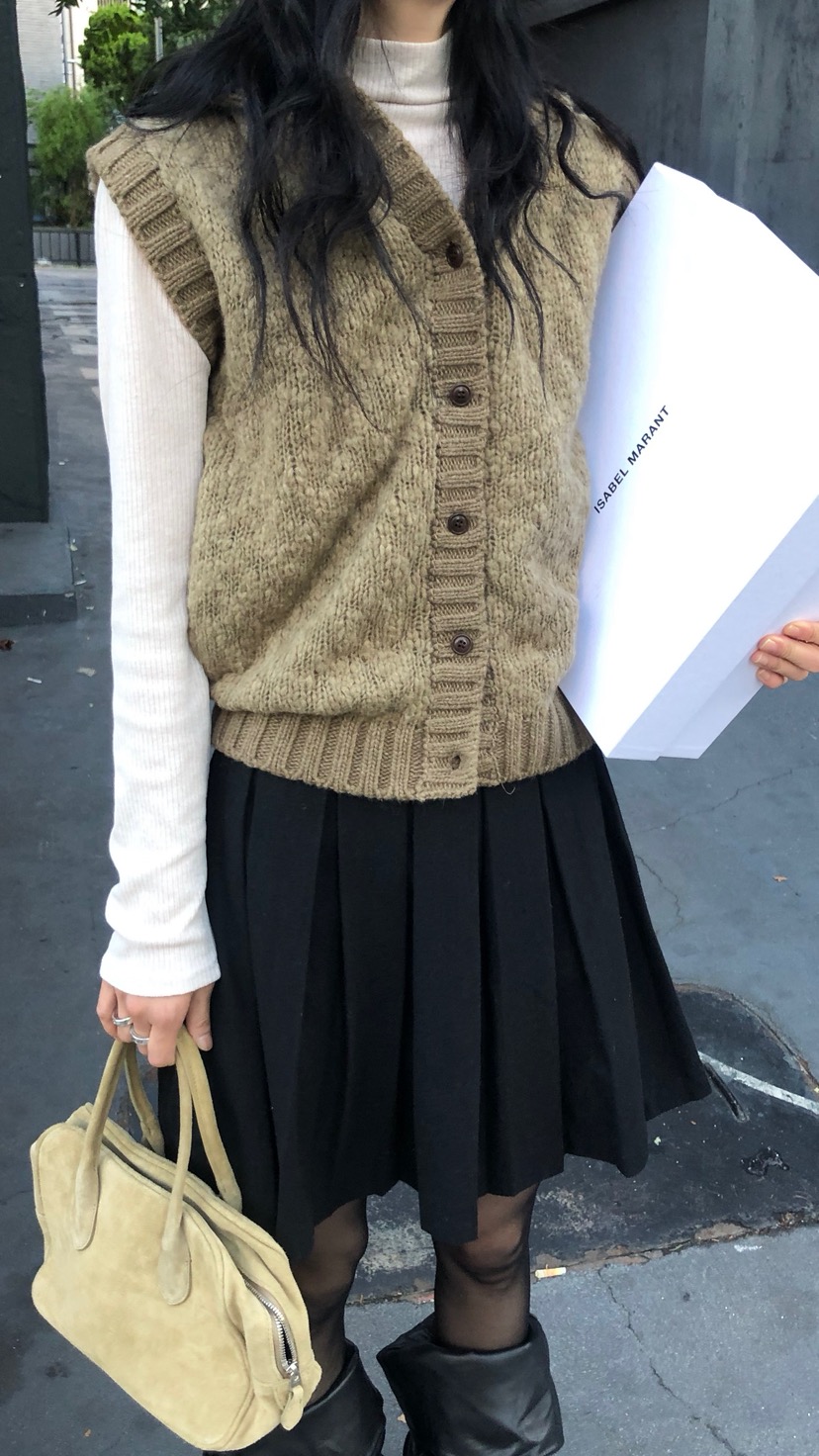 OVER RICH東大門代購女裝新品推薦真品熱賣人氣馬甲連帽OVER RICH馬甲