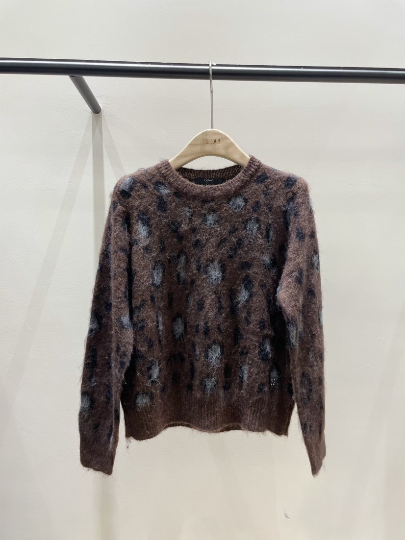 NEOUL東大門實拍女裝新品休閑真品時尚人氣熱賣推薦針織衫NEOUL/ahin雙領標簽針織衫圖色2