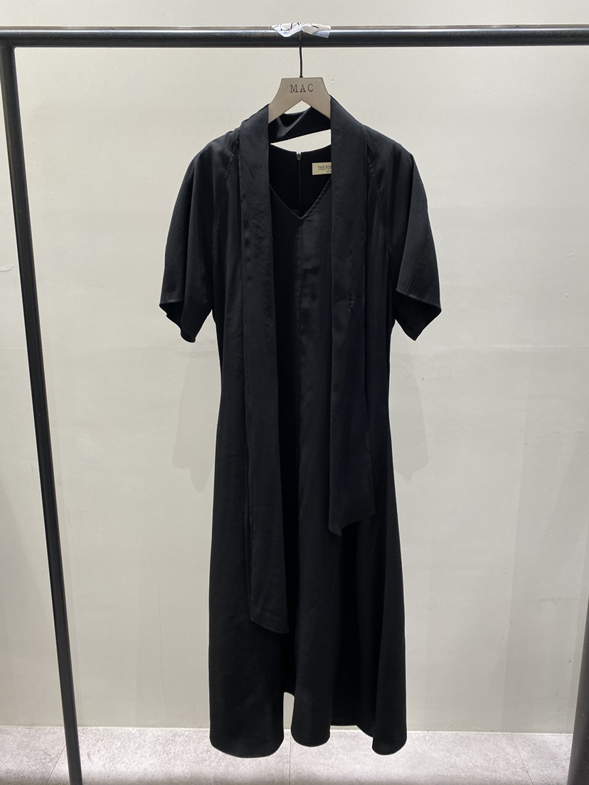 MAC韓國代購女裝新款推薦時尚人氣熱賣真品休閑連衣裙OPSTHE FORWARD MAC連衣裙圖色2