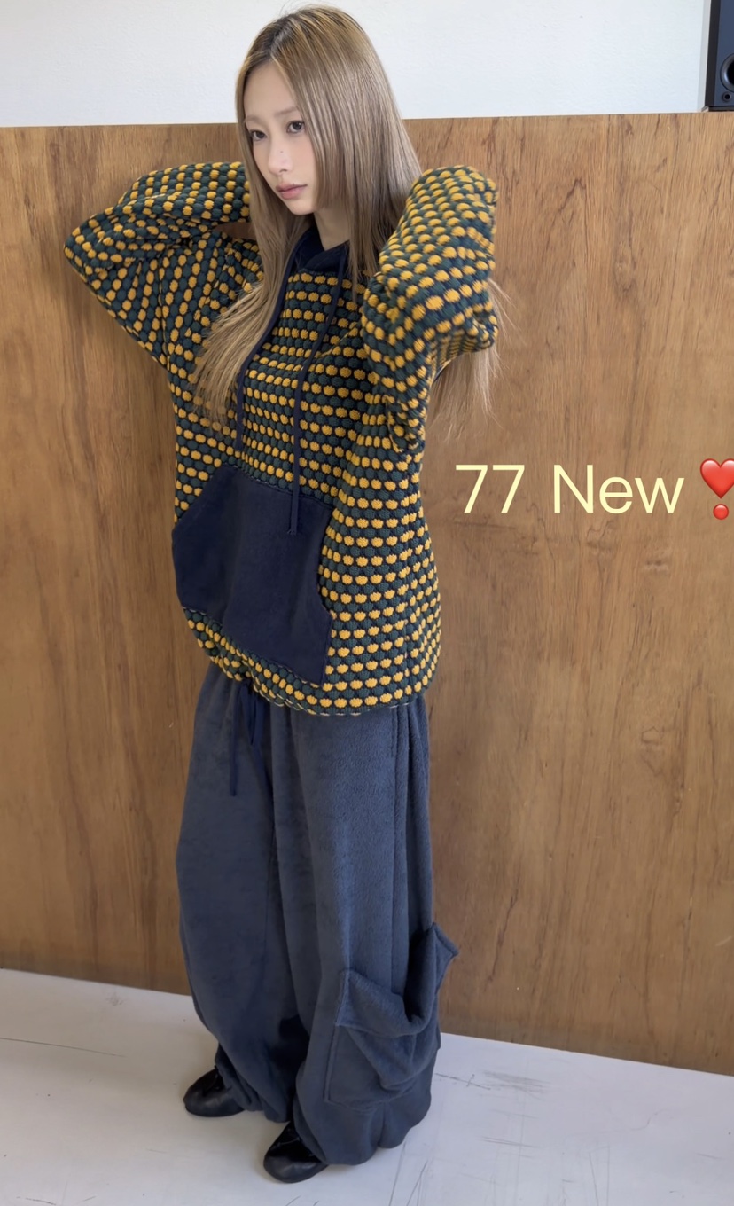 77東大門實拍女裝新款熱賣人氣真品休閑推薦時尚衛衣77衛衣