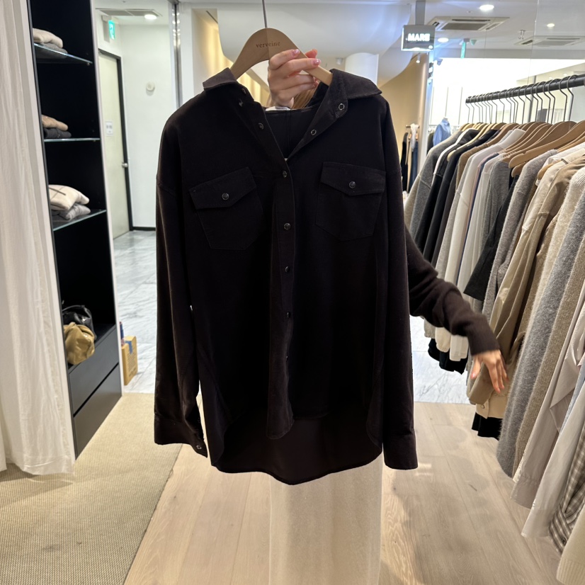 VERVEINE韓國代購女裝新品熱賣襯衫蕾絲衫燈芯絨口袋水洗VERVEINE襯衫/蕾絲衫圖色2棕色