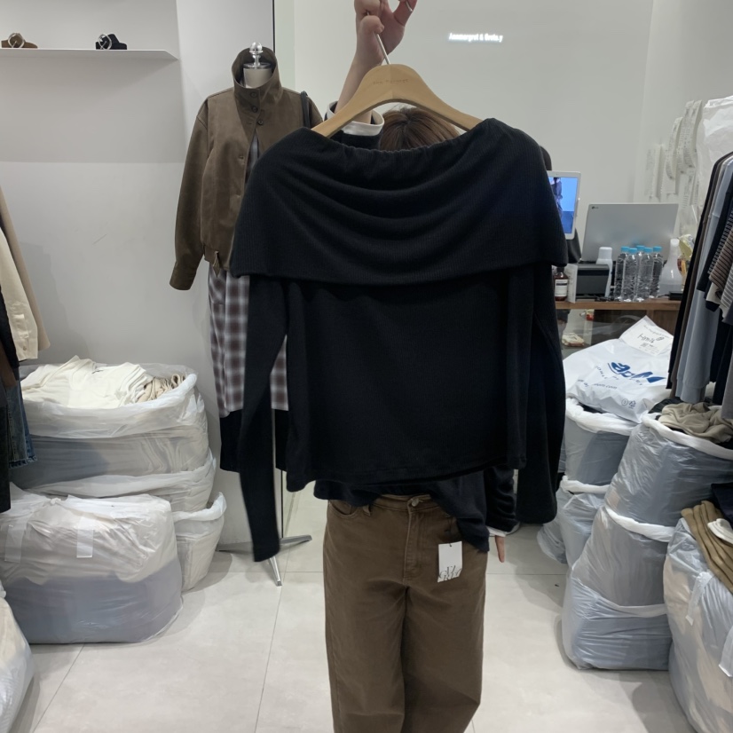 ANN MARGRET東大門實拍女士新品推薦長袖T恤露肩GRETA.Y長袖T恤圖色3