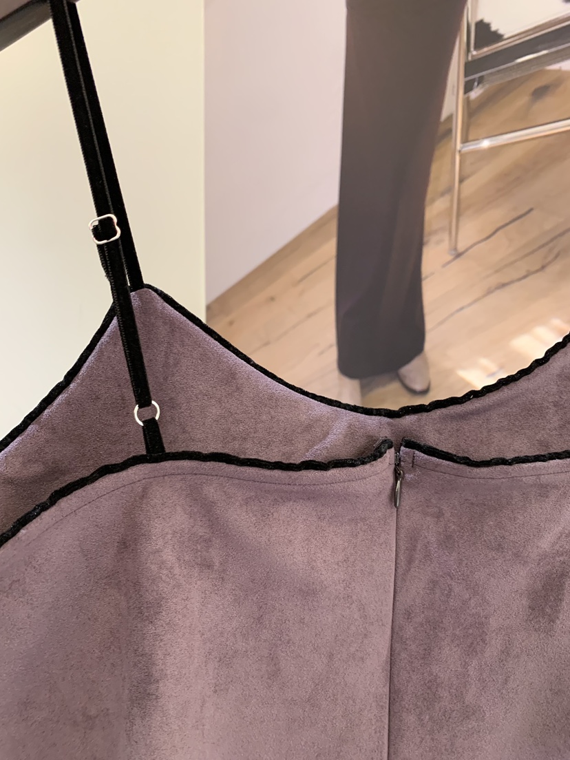 SOFTNESS韓國直郵女裝新品時尚人氣真品吊帶背心麂皮撞色Softness/Cosmic吊帶/背心