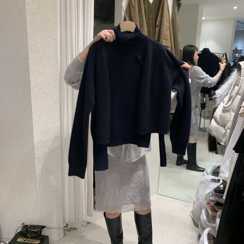 SSENIQUE東大門實拍女裝新款真品開衫不含內搭舒適的開衫SSENIQUE開衫圖色4深藍色