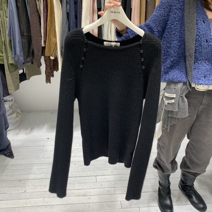 BREATHE韓國直郵女士新品時尚休閑推薦人氣真品針織衫浣熊BREATHE針織衫圖色2