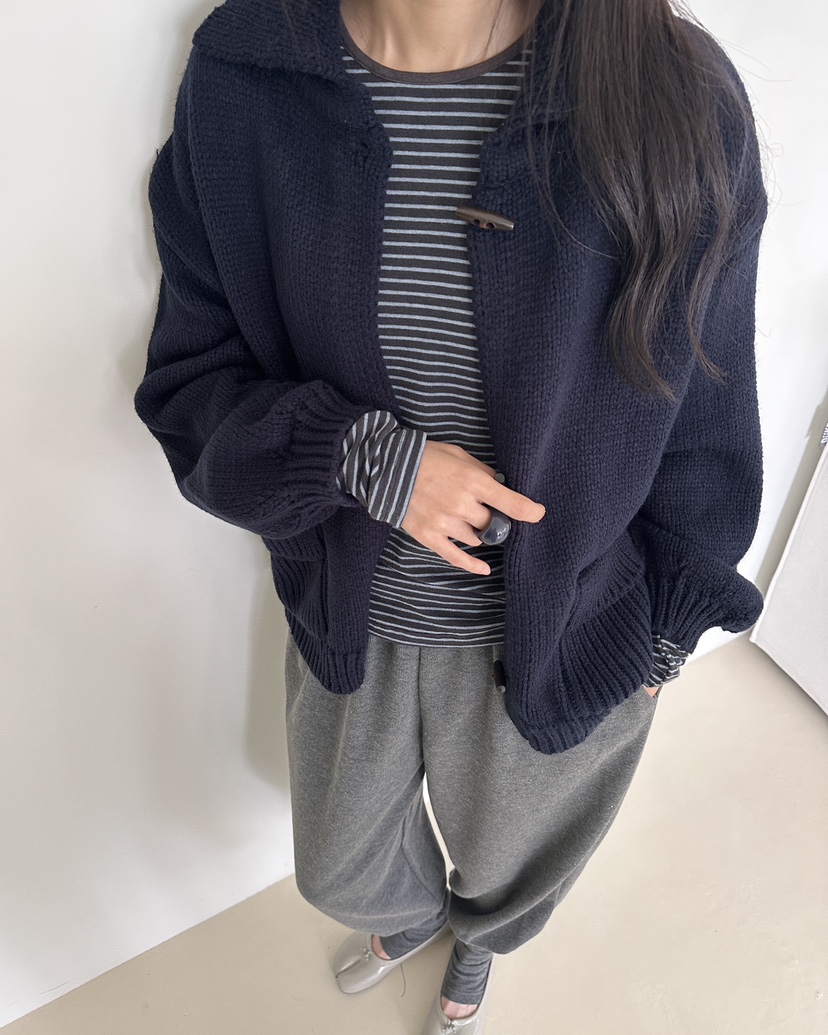 HOWDY/FACT THE NERD東大門代購女裝新品推薦人氣毛衣HOWDY/FACT THE NERD毛衣