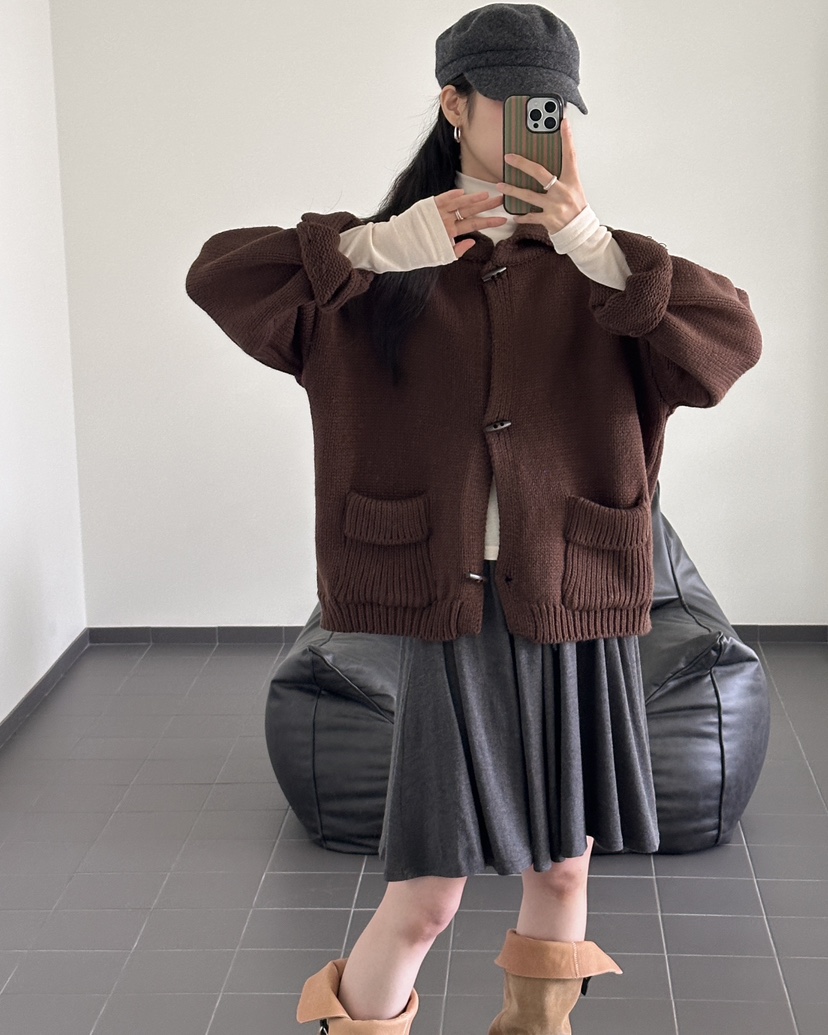 HOWDY/FACT THE NERD東大門代購女裝新品推薦人氣毛衣HOWDY/FACT THE NERD毛衣