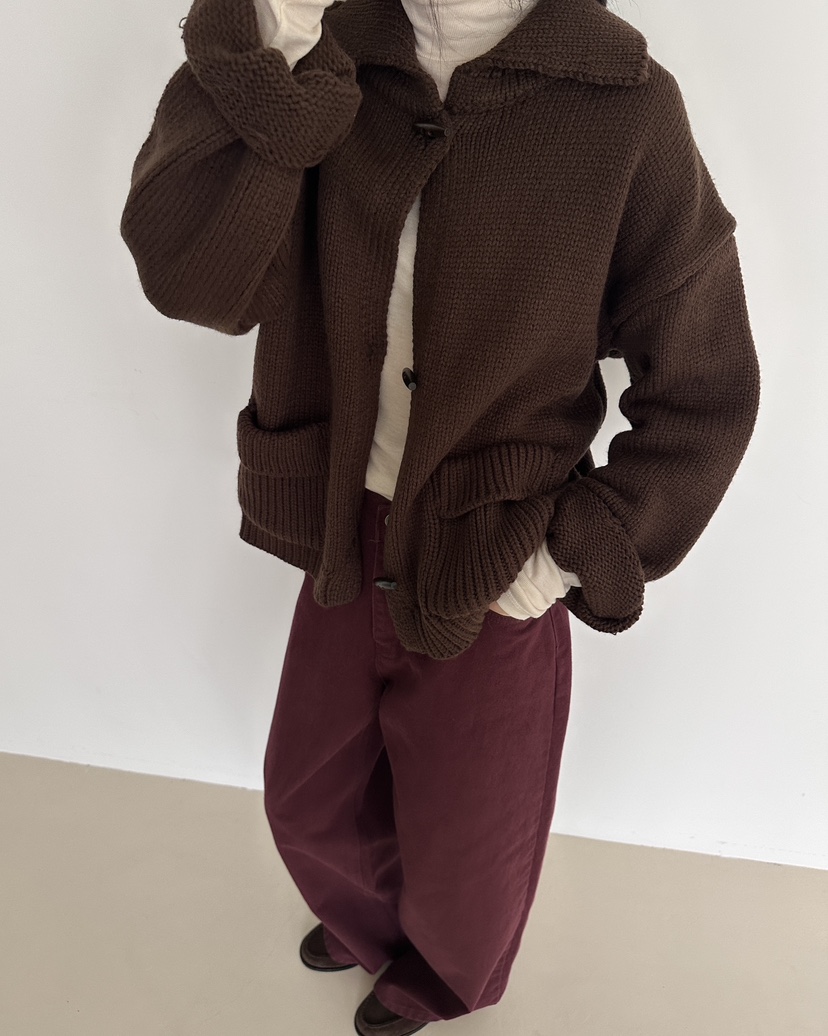 HOWDY/FACT THE NERD東大門代購女裝新品推薦人氣毛衣HOWDY/FACT THE NERD毛衣