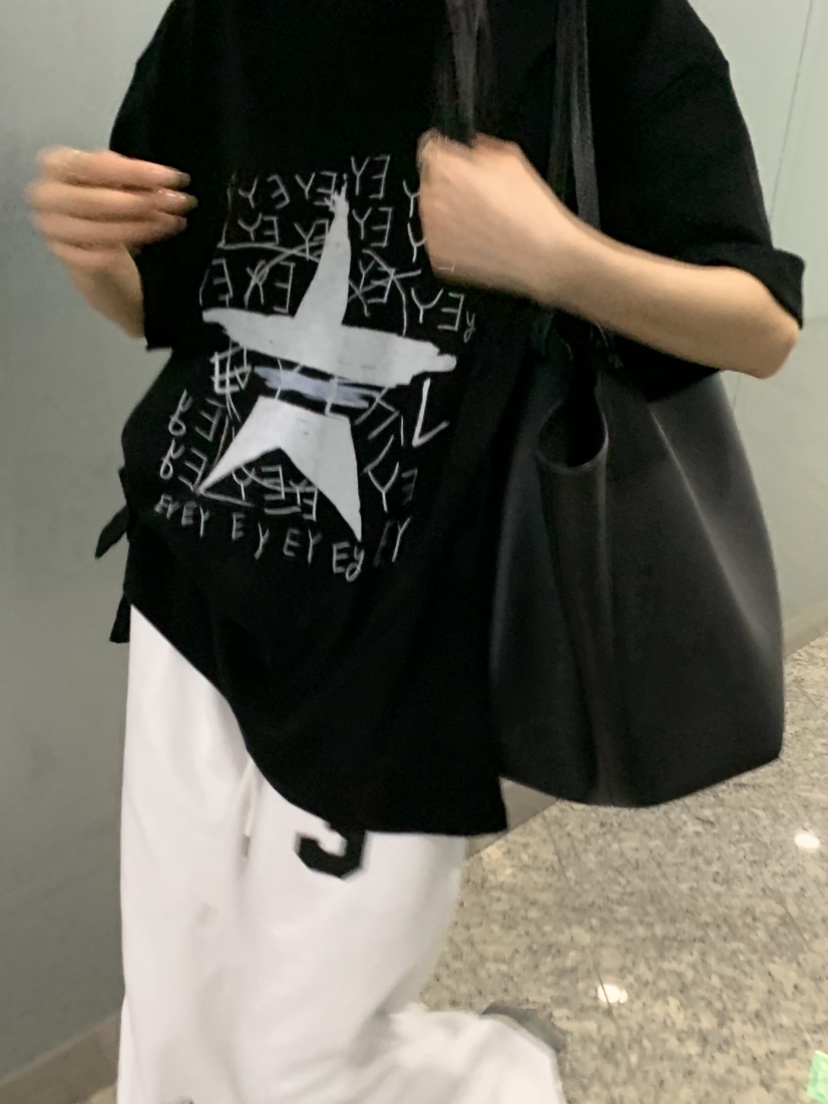 EYEL韓國直郵女士新款時尚人氣真品推薦熱賣休閑T恤EYELT恤圖色2