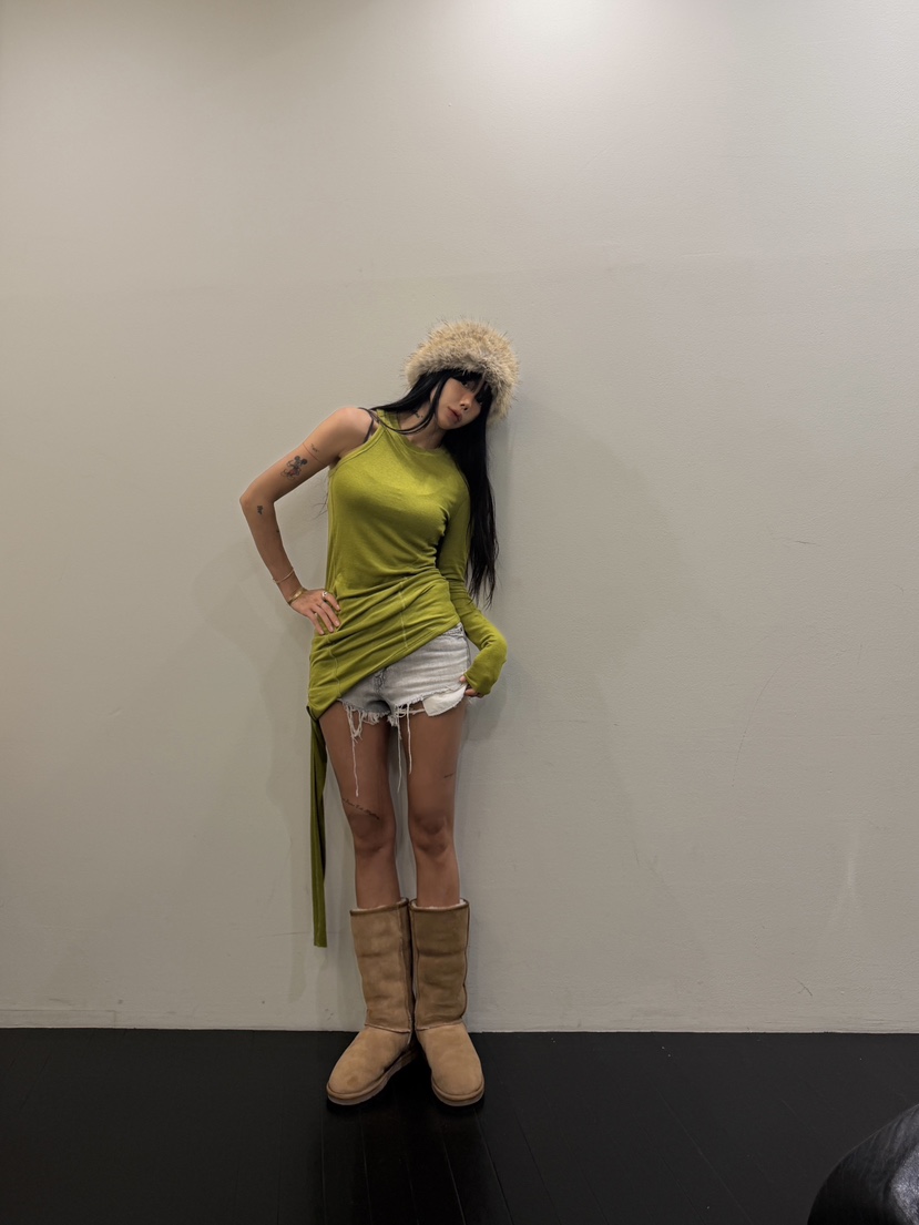 ABBEYLEE韓國代購女士新款真品時尚熱賣人氣長袖T恤兩種穿法ABBEYLEE長袖T恤
