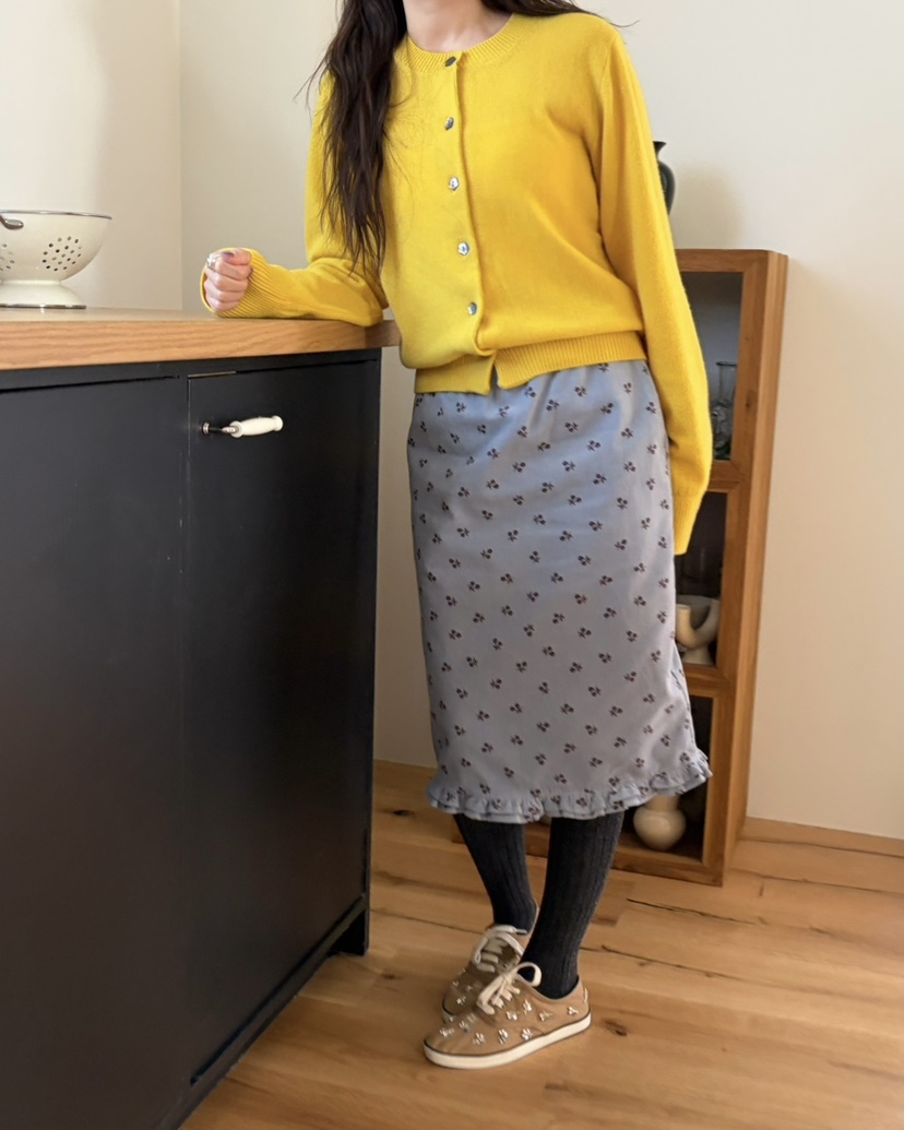 PEBBLE韓國代購女裝新款休閑推薦時尚人氣半身裙中短裙花朵PEBBLE半身裙/中短裙