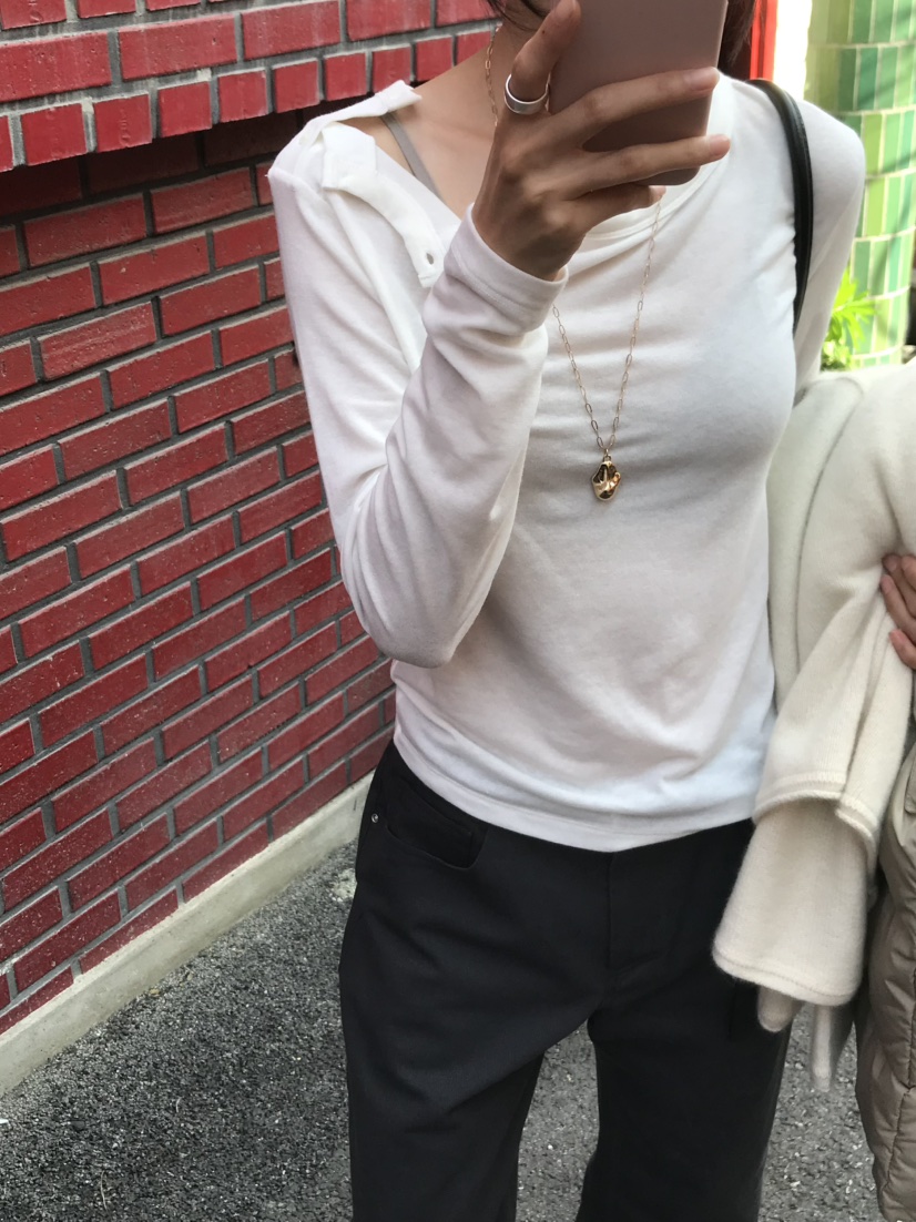 LOFN東大門代購女裝新款推薦熱賣時尚人氣真品休閑長袖T恤LOFN長袖T恤