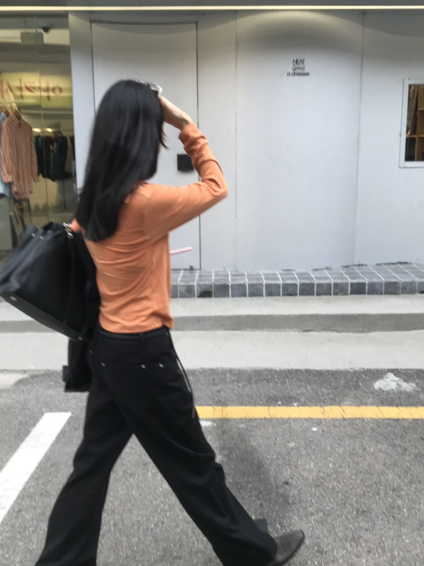 LOFN東大門代購女裝新款推薦熱賣時尚人氣真品休閑長袖T恤LOFN長袖T恤