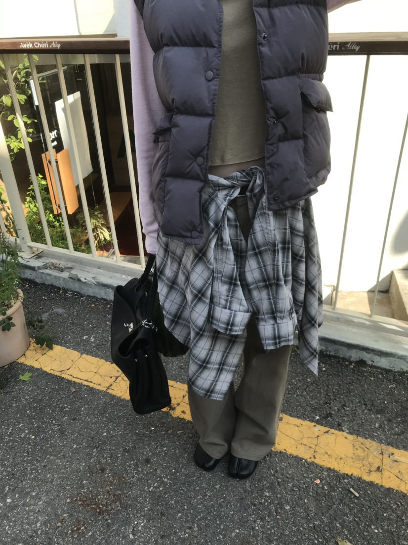 LOFN韓國代購女士新品真品休閑人氣推薦熱賣時尚襯衫蕾絲衫LOFN襯衫/蕾絲衫