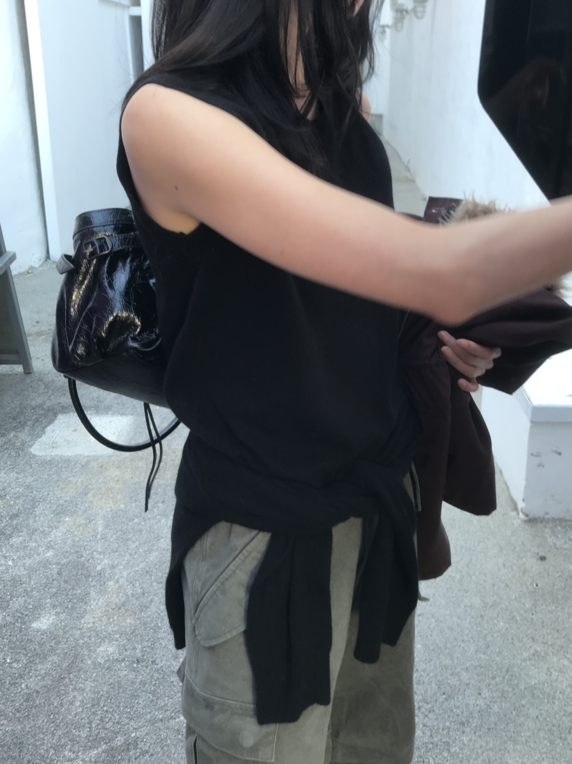 LOFN韓國直郵女裝新款休閑熱賣推薦時尚真品人氣吊帶背心LOFN吊帶/背心