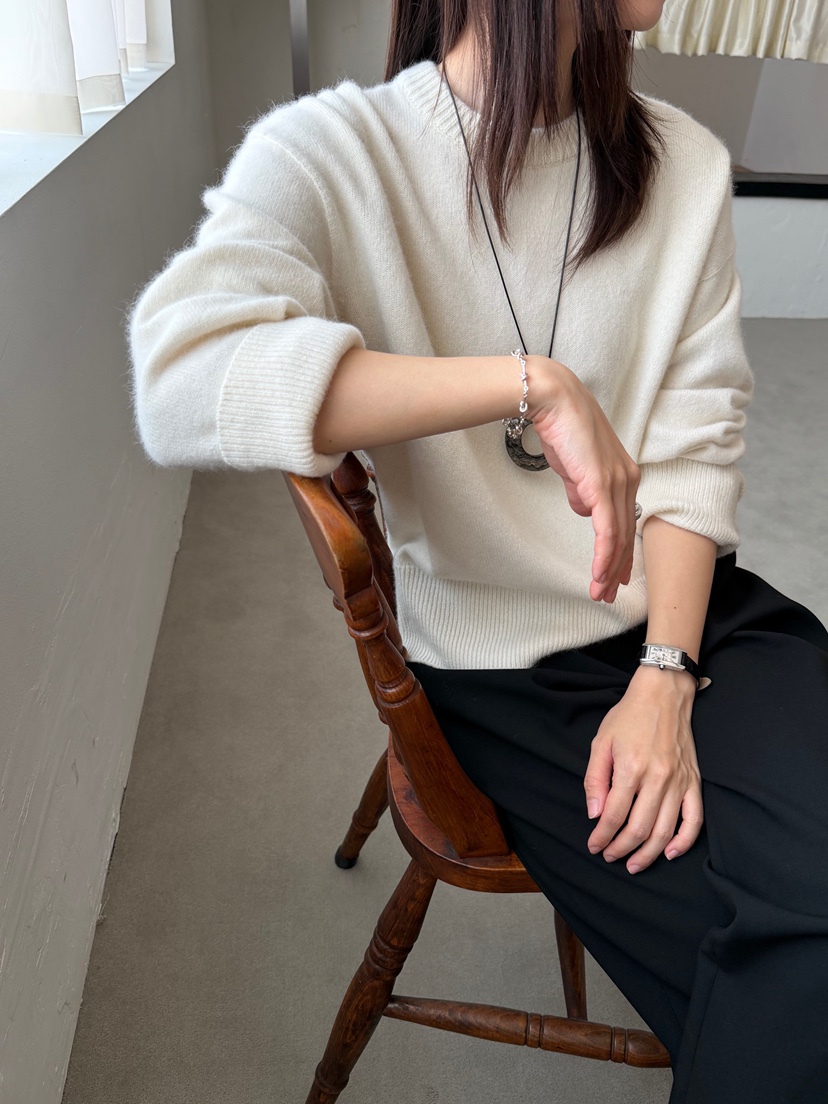 OP PER東大門代購女裝新品人氣休閑真品推薦針織衫狐貍絨OPPER-simplebeige針織衫