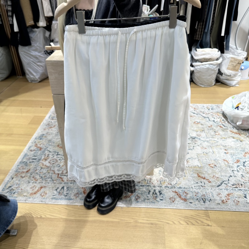 TIZZI東大門代購女士新款推薦人氣時尚休閑熱賣半身裙中短裙TIZZI半身裙/中短裙圖色1
