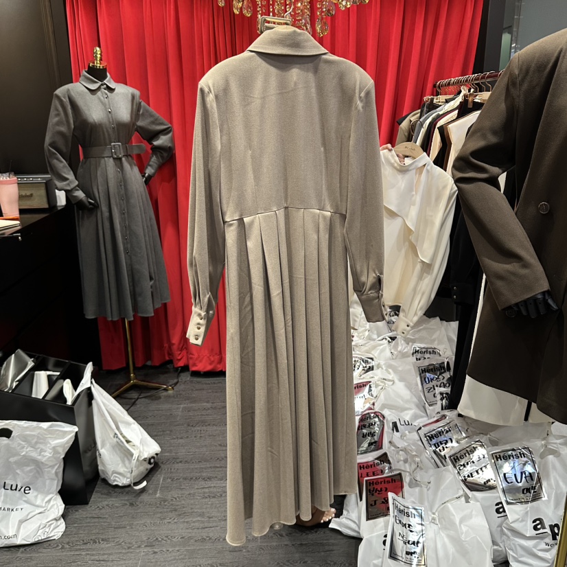 HERISH-HAUTE東大門實拍女士新品休閑熱賣真品連衣裙含腰帶Herish-Haute連衣裙