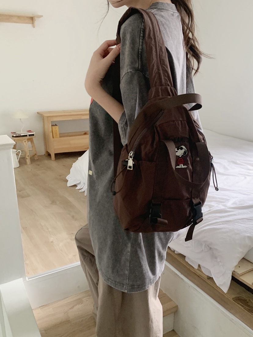 LEJUNEV-P韓國代購女裝新品熱賣時尚人氣真品推薦雙肩背包LEJUNEV-P雙肩背包
