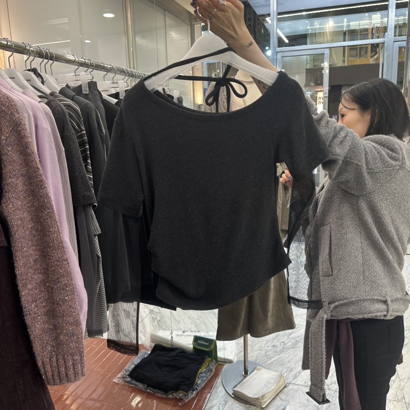 FOUNDATION韓國直郵女裝新品人氣推薦時尚長袖T恤假兩件褶皺FOUNDATION長袖T恤