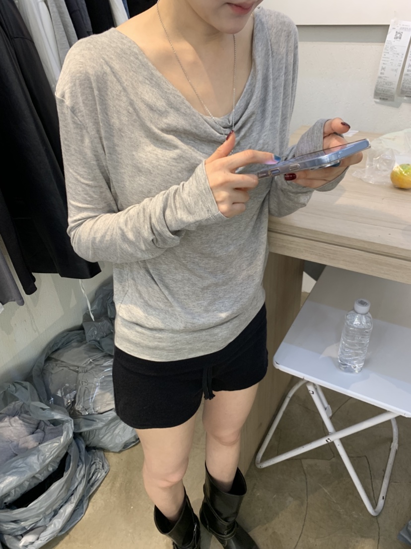 PLOVER東大門代購女裝新款真品推薦人氣時尚休閑熱賣長袖T恤PLO_VER長袖T恤