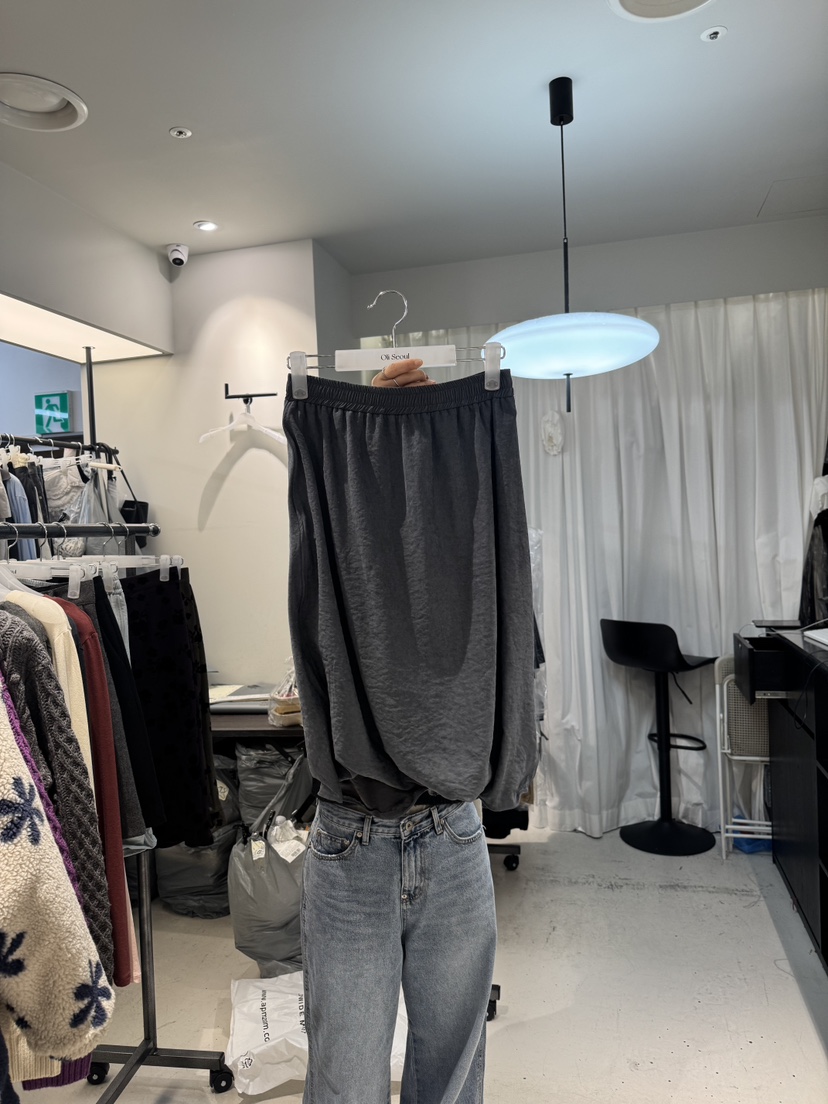 OLI SEOUL韓國直郵女裝新品時尚熱賣推薦人氣半身裙中短裙OLI SEOUL半身裙/中短裙圖色2
