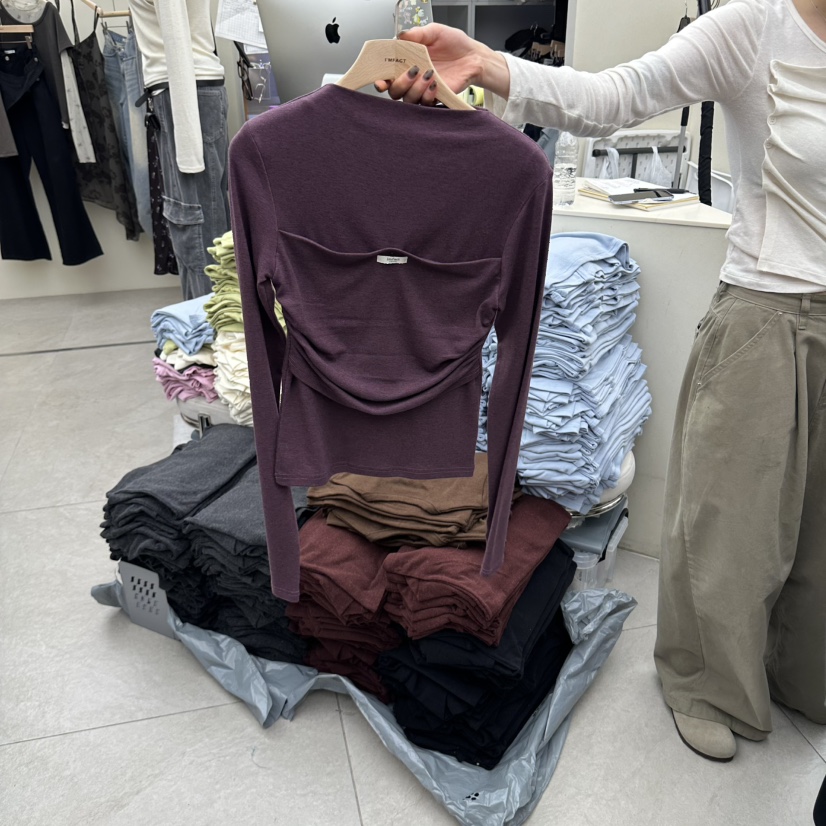 I MFACT東大門代購女裝新品時尚推薦真品熱賣人氣長袖T恤I MFACT長袖T恤圖色4