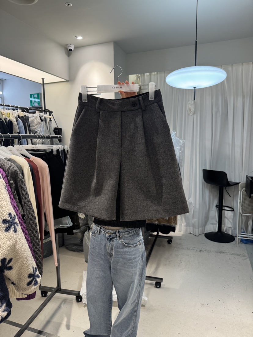 OLI SEOUL東大門代購女裝新品人氣熱賣休閑真品時尚短褲OLI SEOUL短褲圖色1
