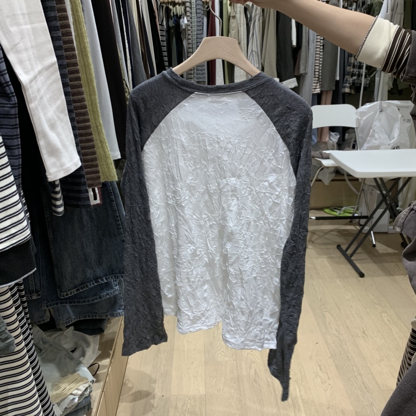 MONROE韓國直郵女裝新款休閑時尚推薦真品人氣熱賣長袖T恤MONROE長袖T恤