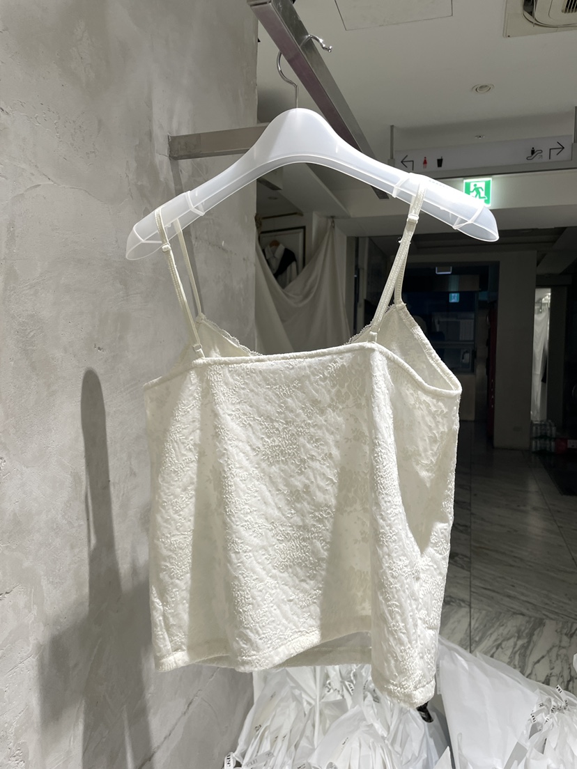 NUESE東大門實拍女裝新品真品人氣熱賣休閑時尚推薦吊帶背心NUESE吊帶/背心