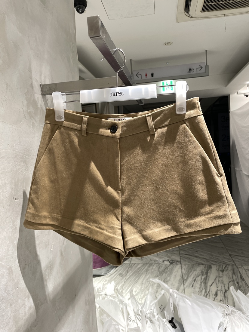 NUESE韓國直郵女裝新款真品時尚人氣熱賣休閑推薦短褲麂皮NUESE短褲圖色1