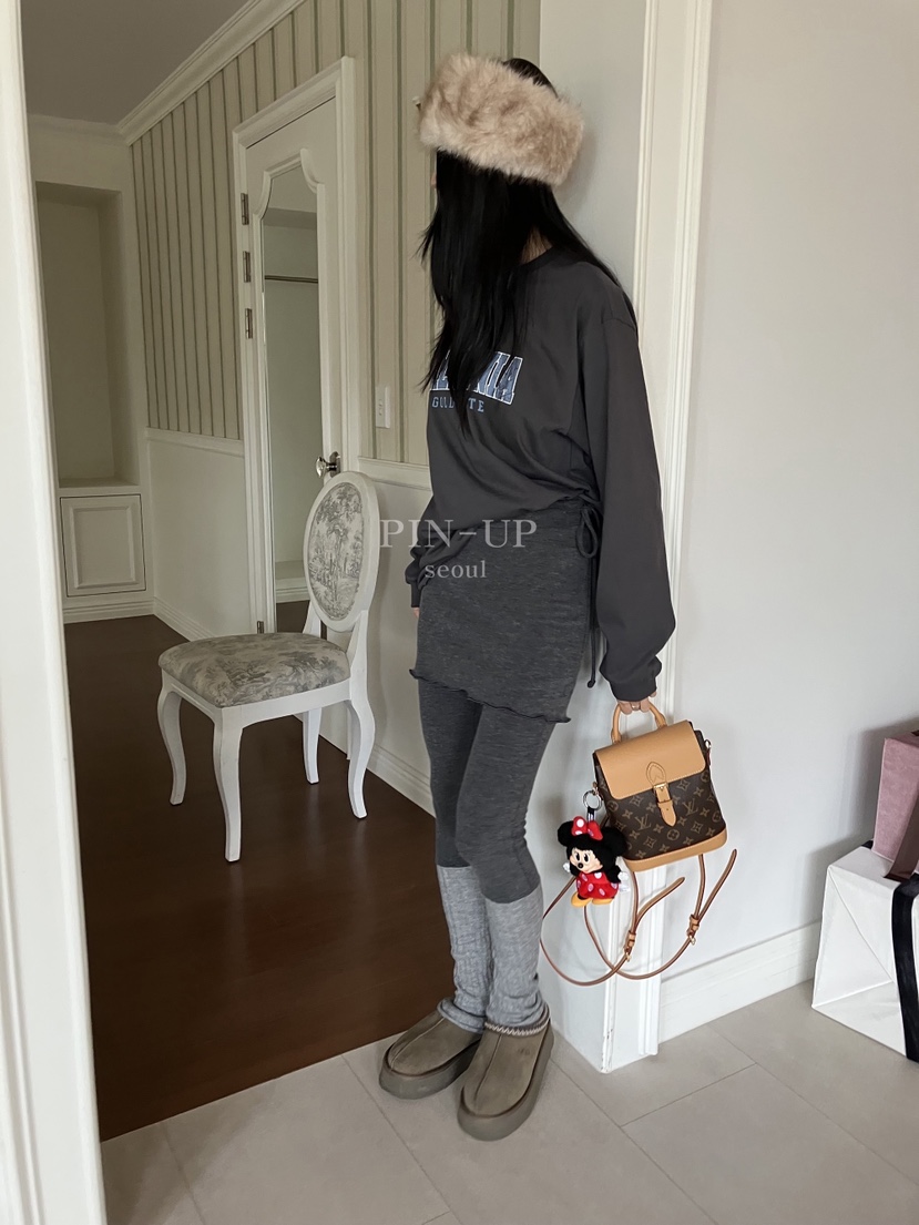 PIN-UP東大門直郵女裝新品熱賣時尚休閑推薦裙褲緊身褲保暖PIN-UP裙褲