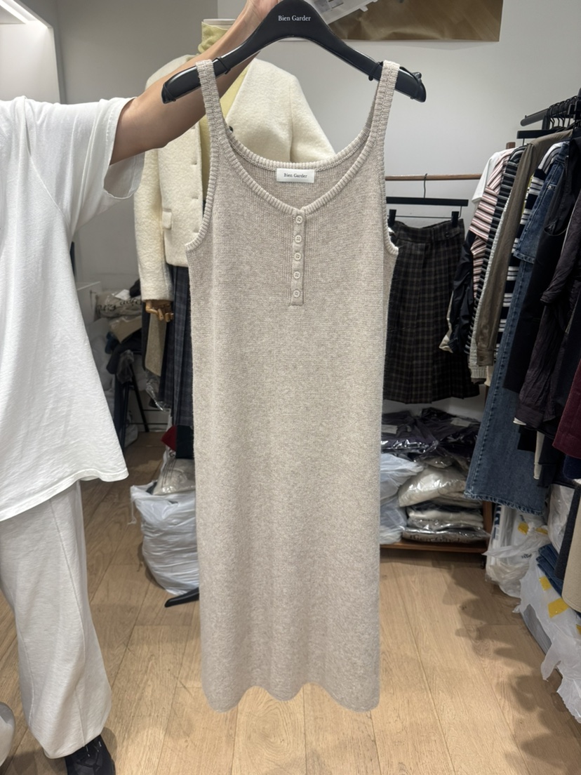 BIEN GARDER韓國代購女裝新款熱賣真品時尚連衣裙紐扣長款BIEN GARDER連衣裙圖色1