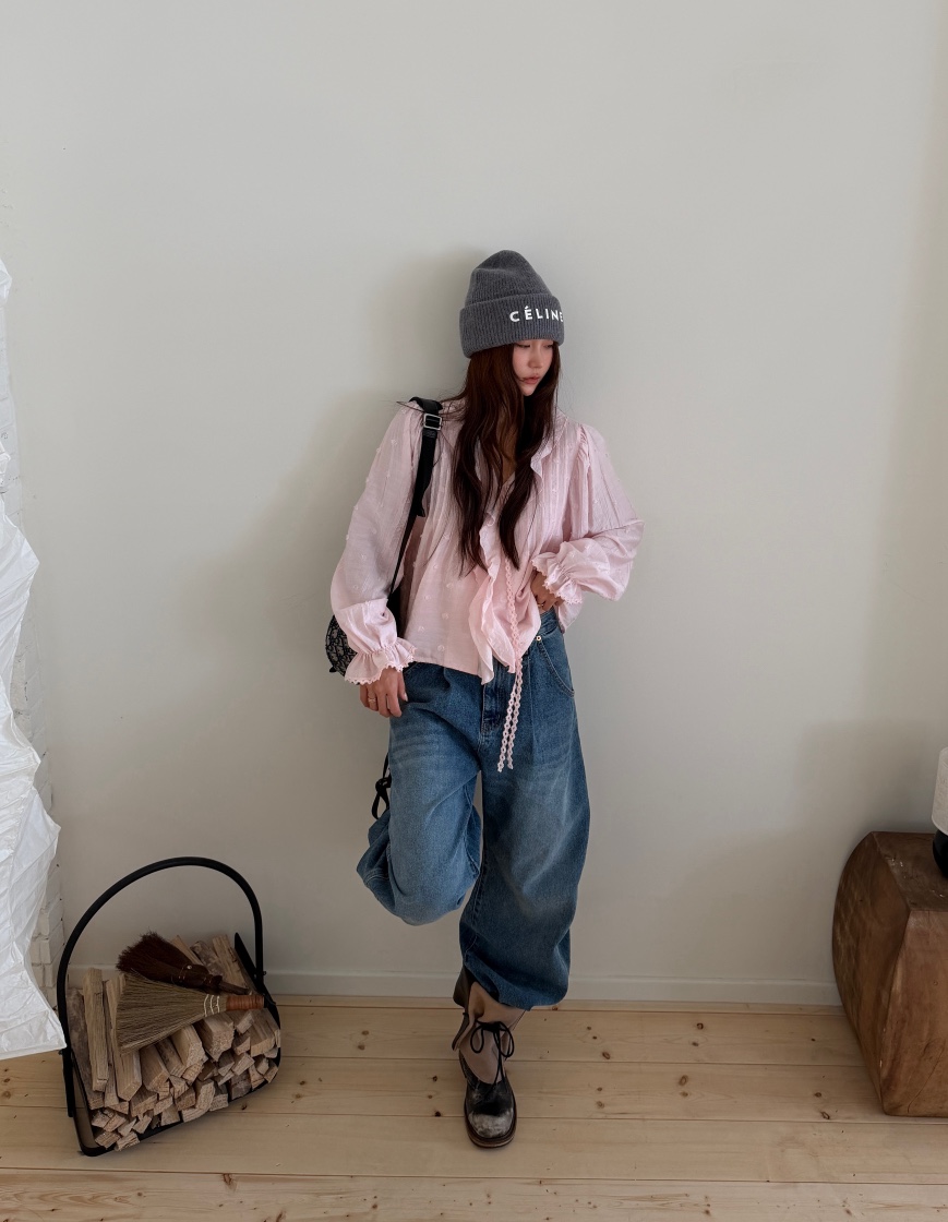 LOVE PULL韓國代購女裝新款真品時尚人氣襯衫蕾絲衫褶裥LOVE PULL襯衫/蕾絲衫