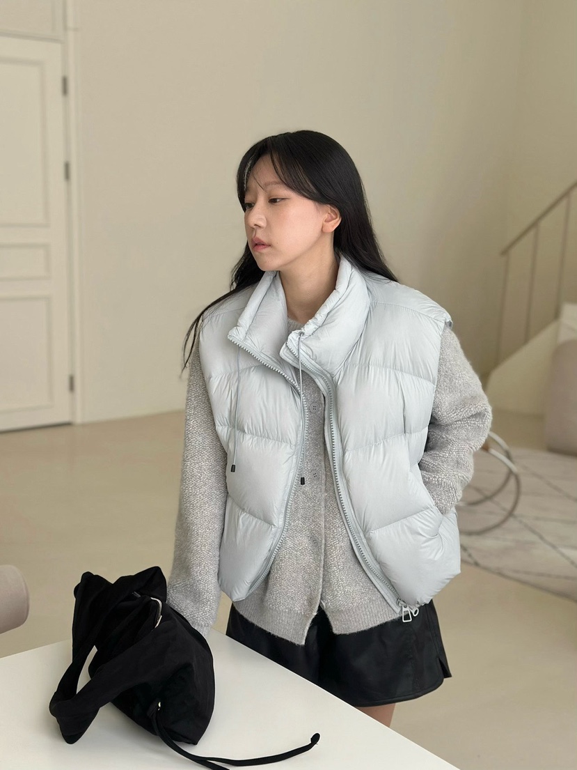 MELO東大門直郵女裝新款休閑人氣推薦熱賣時尚馬甲羽絨高領MELO馬甲圖色2