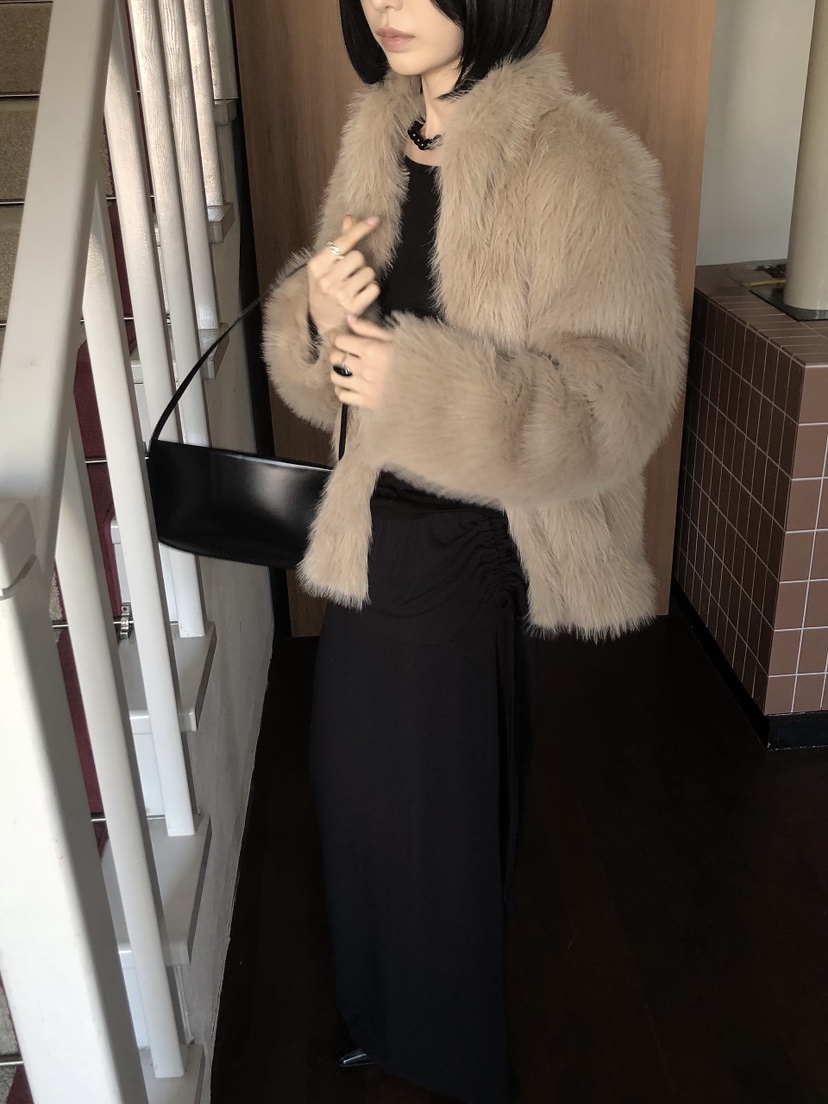 LE BUTTER韓國代購女裝新品時尚休閑職業熱賣人氣短款大衣LE BUTTER短款大衣